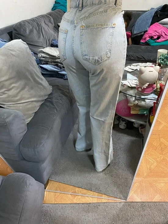 Zara Light Blue High-Waist Straight Leg Jeans - Picture 5 of 6